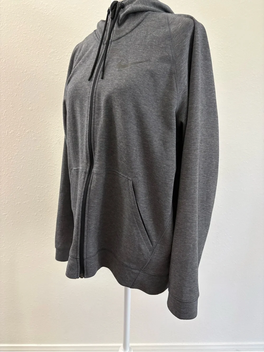 Nike Dri-FIT Gray Full Zip Hoodie Size XL